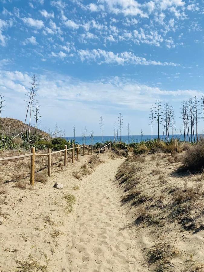 Cala Las Sirenas Almería Esterno foto